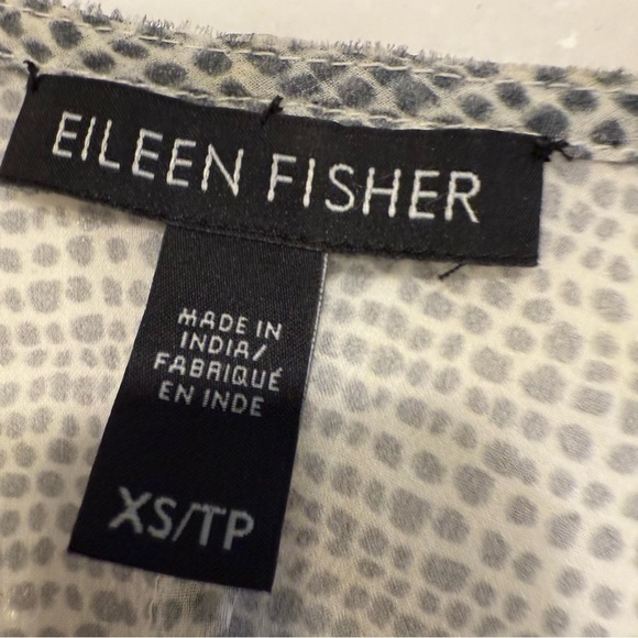 Eileen Fisher Sleeveless Silk asymmetric top Grey Draped Scoop Neck Size XS - Picture 7 of 11